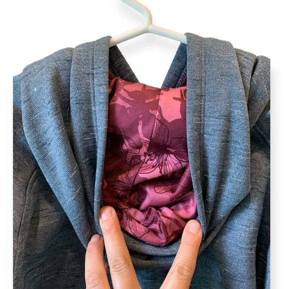 Under Armour, kids sweater, grey - pink with embellished hood, size youth large - Picture 3 of 7